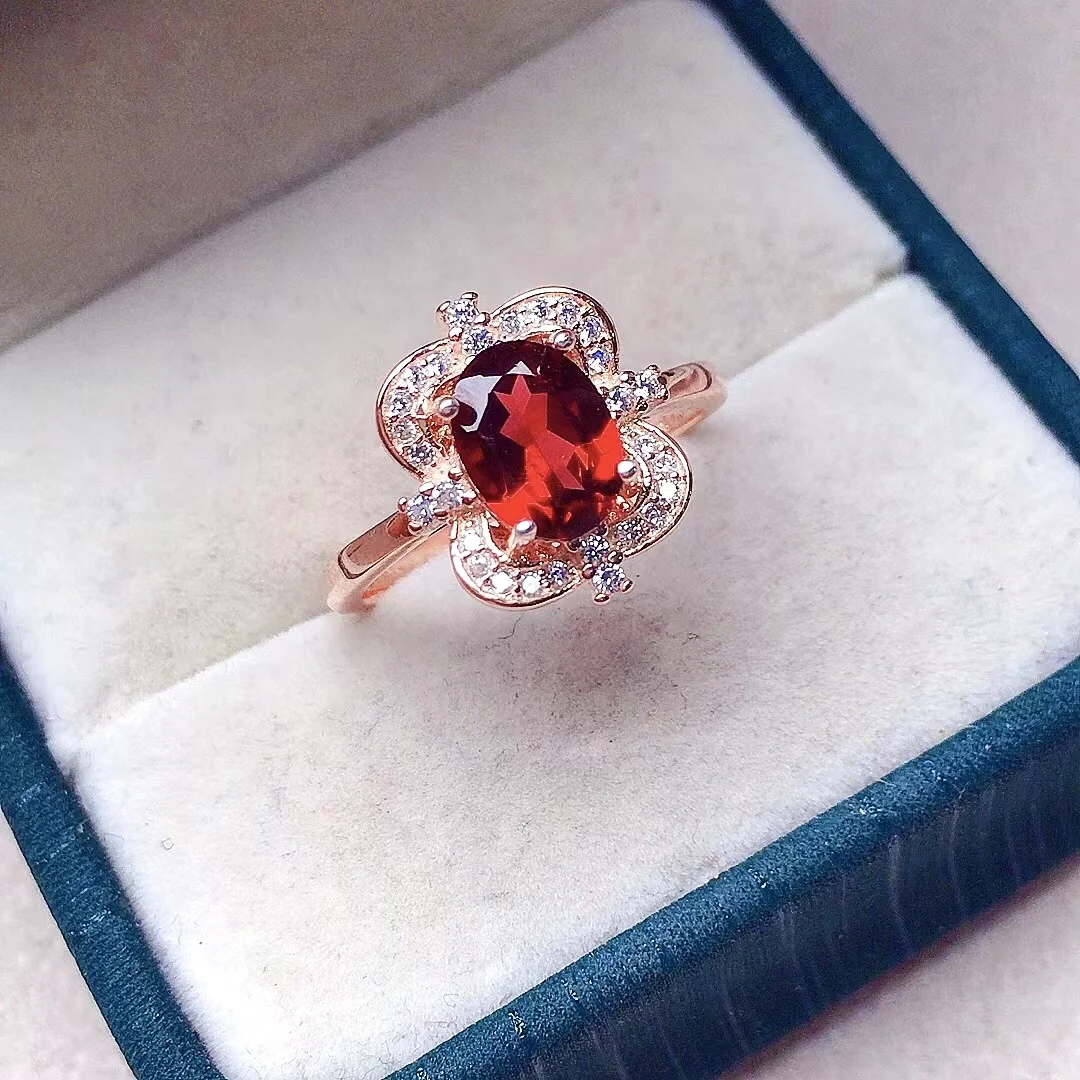 

1ct VVS Grade Natural Garnet Ring 6mm*8mm Wine Red Garnet Silver Ring for Daily Wear 18K Gold Plating 925 Silver Jewelry
