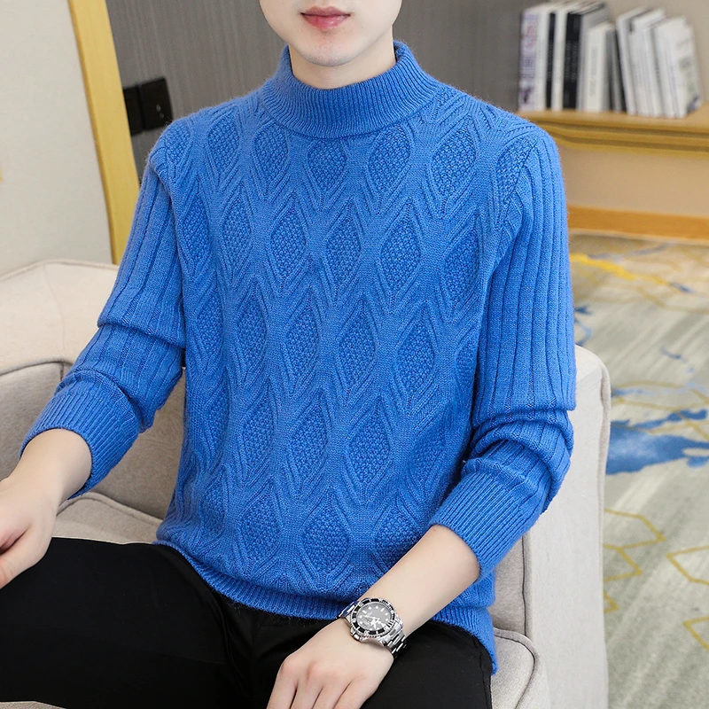 Рисунок 2 - Мужской трикотажный свитер с принтом