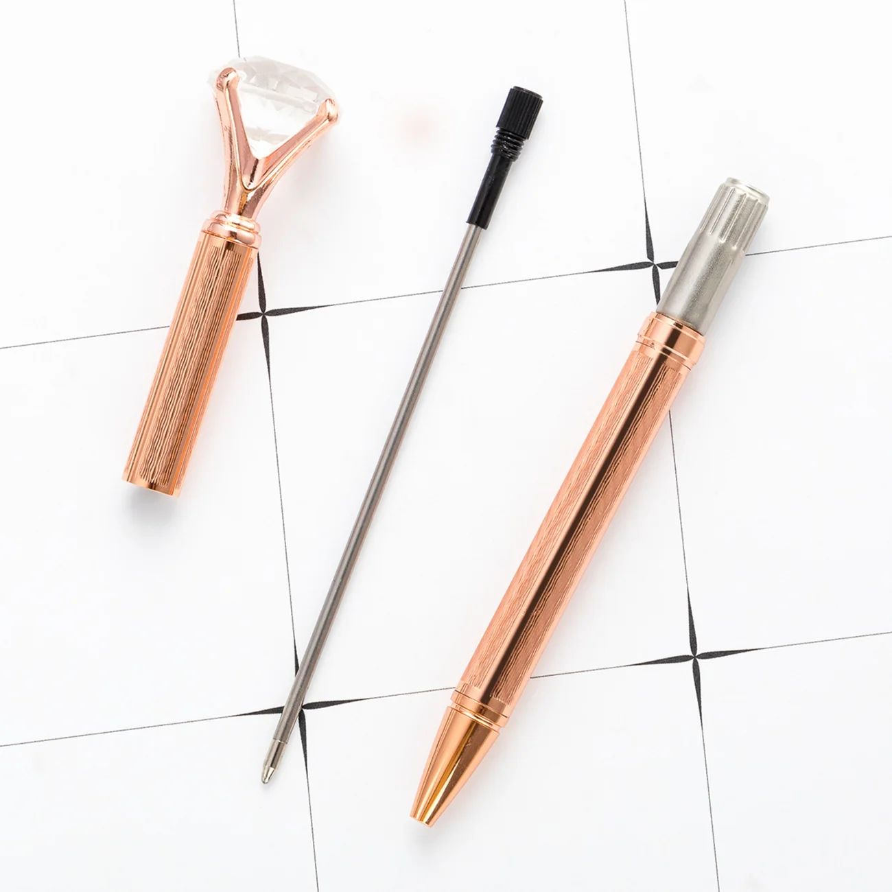 1 Pieces Metal Rose Gold Spinning Ballpoint Diamond Pen Stationery 4