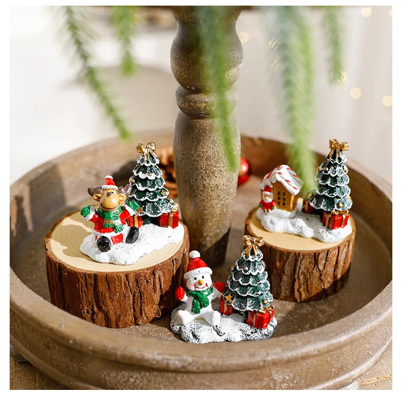 Christmas Tree Resin Figurine Home Office Desktop Adorable Ornaments Fireplace Collectibles Cabinet Xmas Tree Sculpture Decor