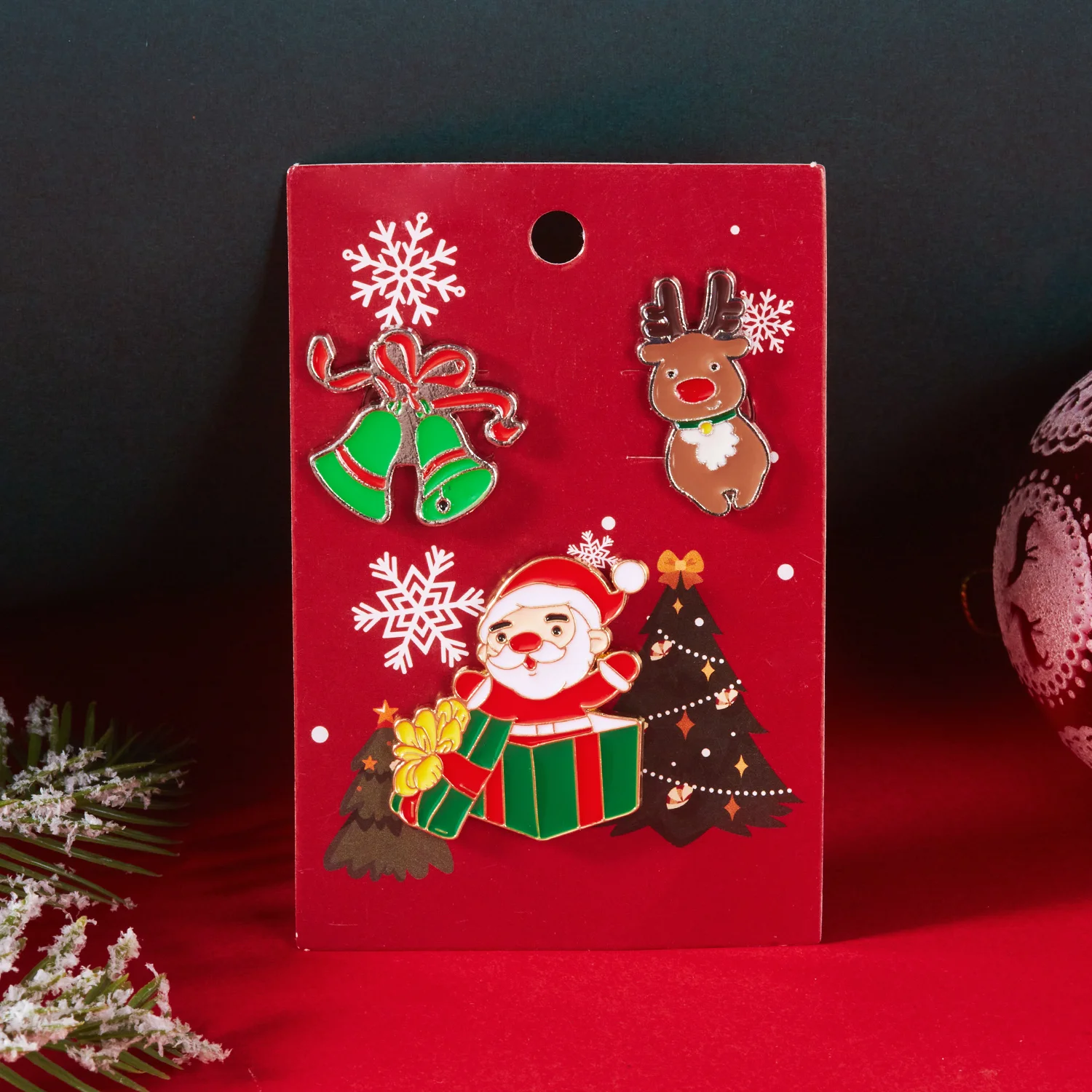 Rinhoo 3 teile/satz Weihnachten Santa Claus Deer Schneemann Brosche Für Frauen Weihnachten Hut Handschuhe Baum Stern Acryl Emaille Abzeichen Party Schmuck – Detail 12