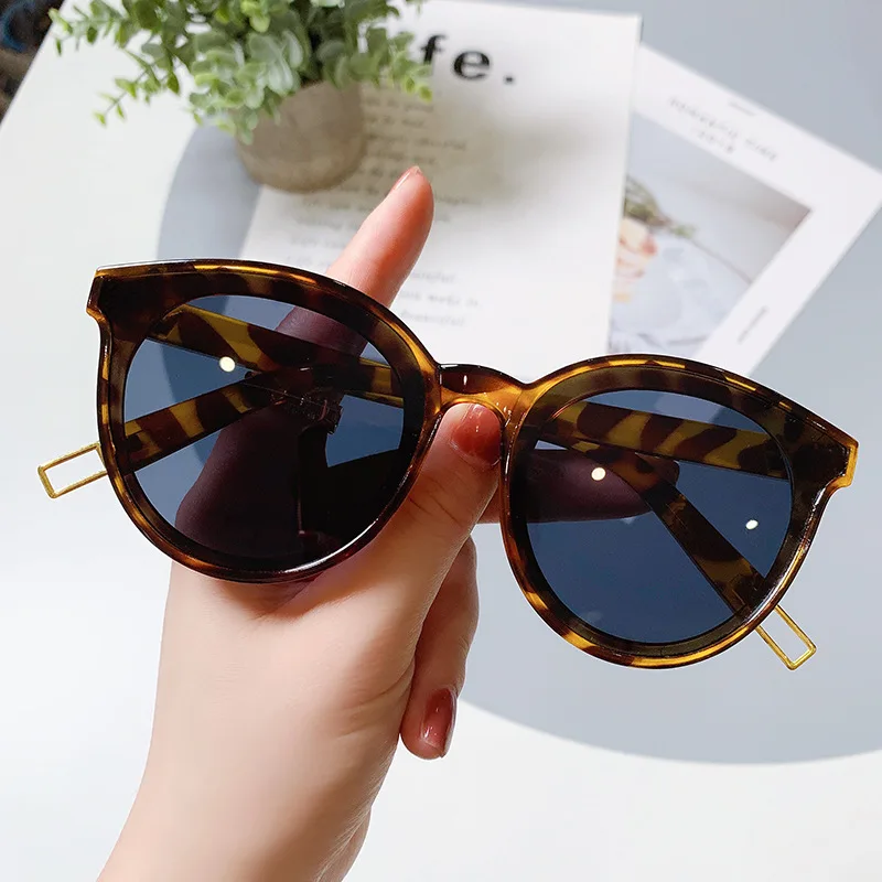 

Fashion Women's Sunglasses Fashion Big Round Sun Glasses for Female Oversized Shades Vintage Jelly Color Green Sunglass UV400