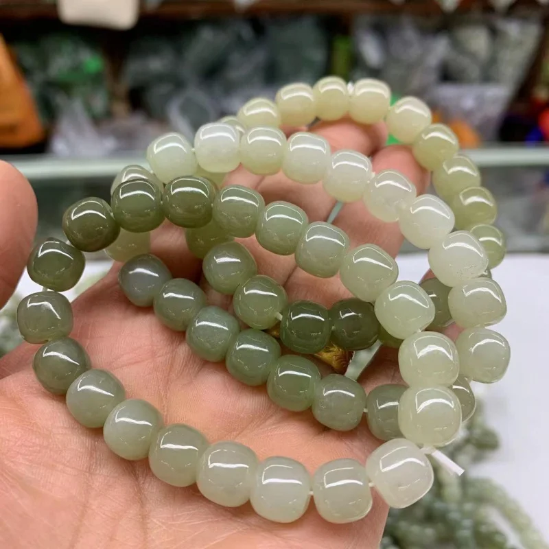 

Hetian Jade 9 * 10mm Qinghai Material Clear Water Gradient Bracelet