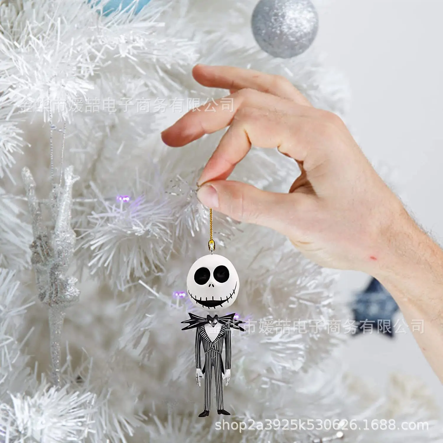 thumbnail image 1 of Juguetes de Disney Pesadilla antes de Navidad Dibujos animados Árbol de Navidad Decoración Figuras de anime Colgante de avión acrílico Juguetes, 1 of 5