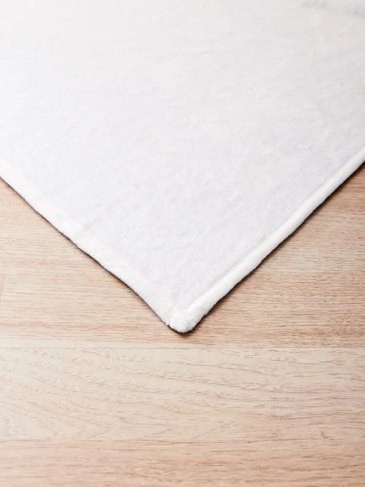 Luma Throw ���, ���Ÿ� �β��� ��Ƽ�� �غ� ķ�� ���