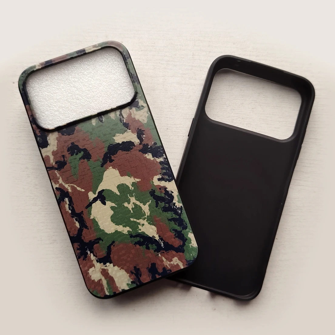 Color Block Outdoor Sports Phone Case - Essential