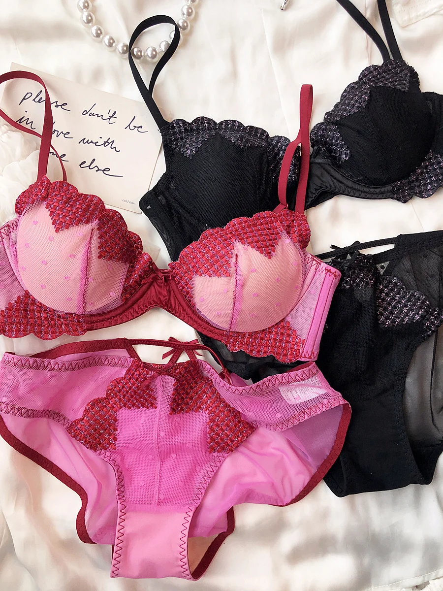 French Sexy Halter Underwear for Women Lace Love Embroidery Bra Set Shiny Diamond Lingerie Comfort Bras Hollow Panties Set