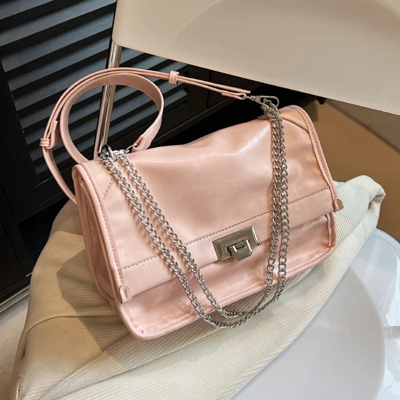 Shoulder Bag Trend Design High-grade Sense Leisure Large Capacity 2023 Chain Solid Color PU Leather Daily Commuter Messenger Bag