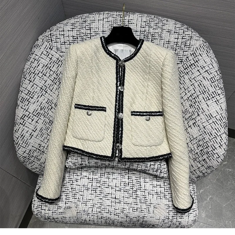 

Spring and Autumn New Product Double Pocket Bead Contrast Knitted Belt Short Twill Thick Flower White Small Coat Top for