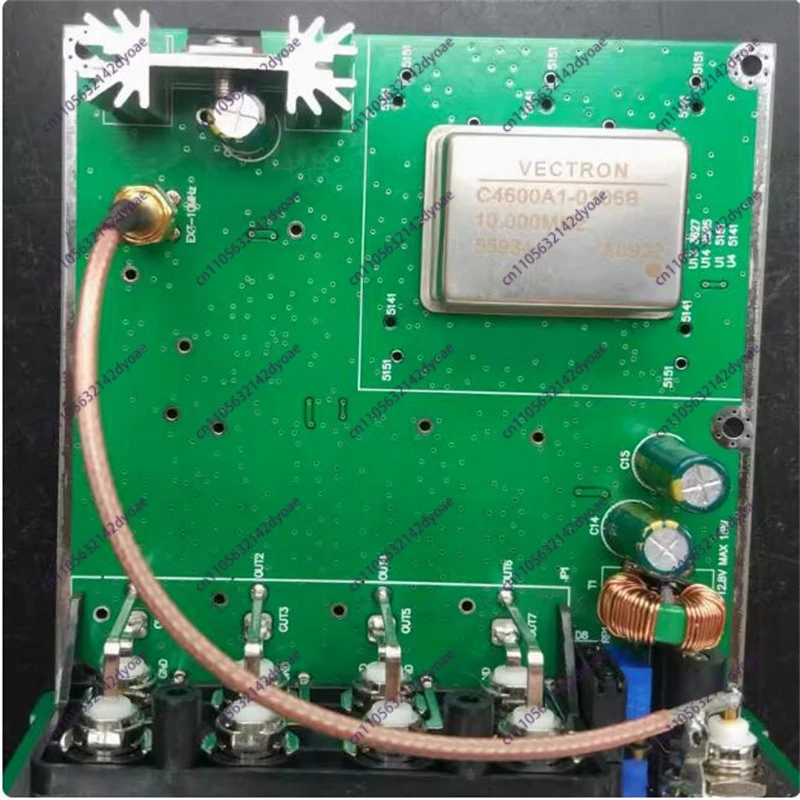 고급형 BG7TBL OCXO 벤치마크 주파수 표준 8포트 출력 10MHz 분배 증폭기