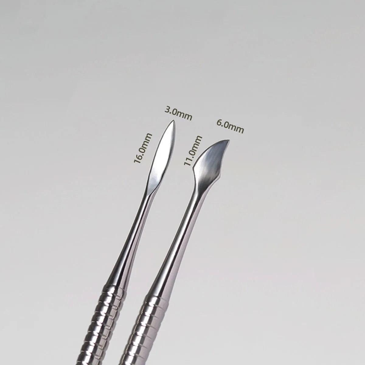 Double Head Nail Art Carving Stick, 3D Petal & Leaf Blade Design, Detailing & Gel Tool, 16.5cm Professional Manicure Tool