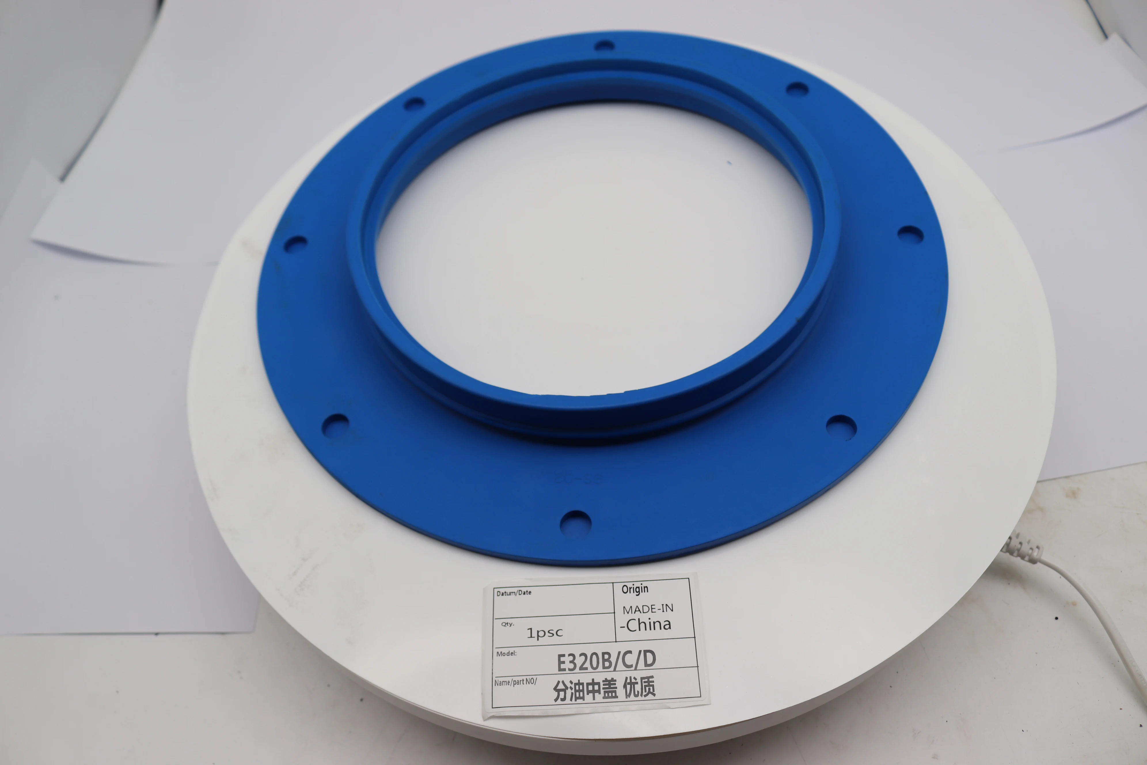 

High quality Excavator accessories for CAT oil separation medium rubber cover for E320B/C/D