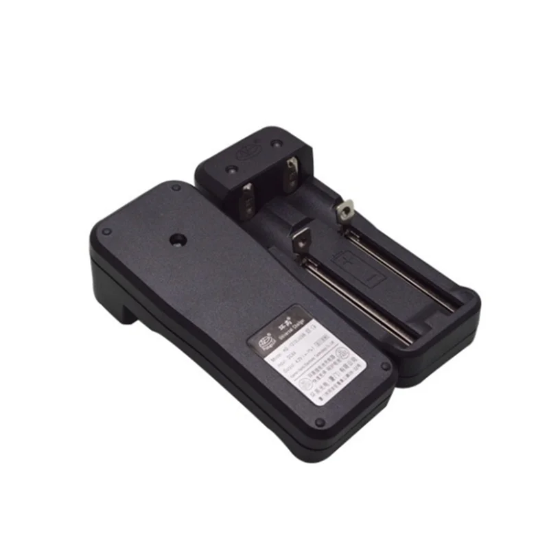 Universal 2 slot Battery USB Charger Smart Chargering for Rechargeable Batteries Li-ion 18650 26650 1634014500 Battery charger