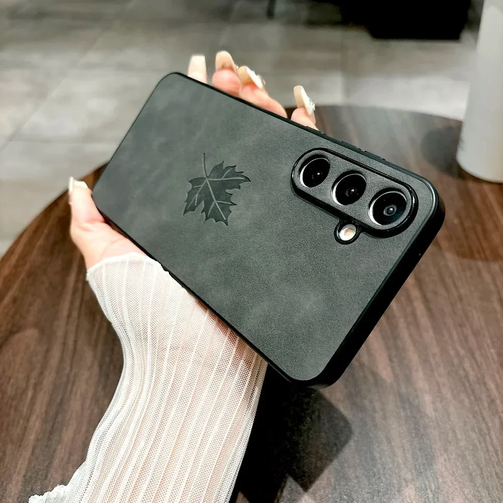 Vintage Maple Leaf Leather Slim Cover Case
