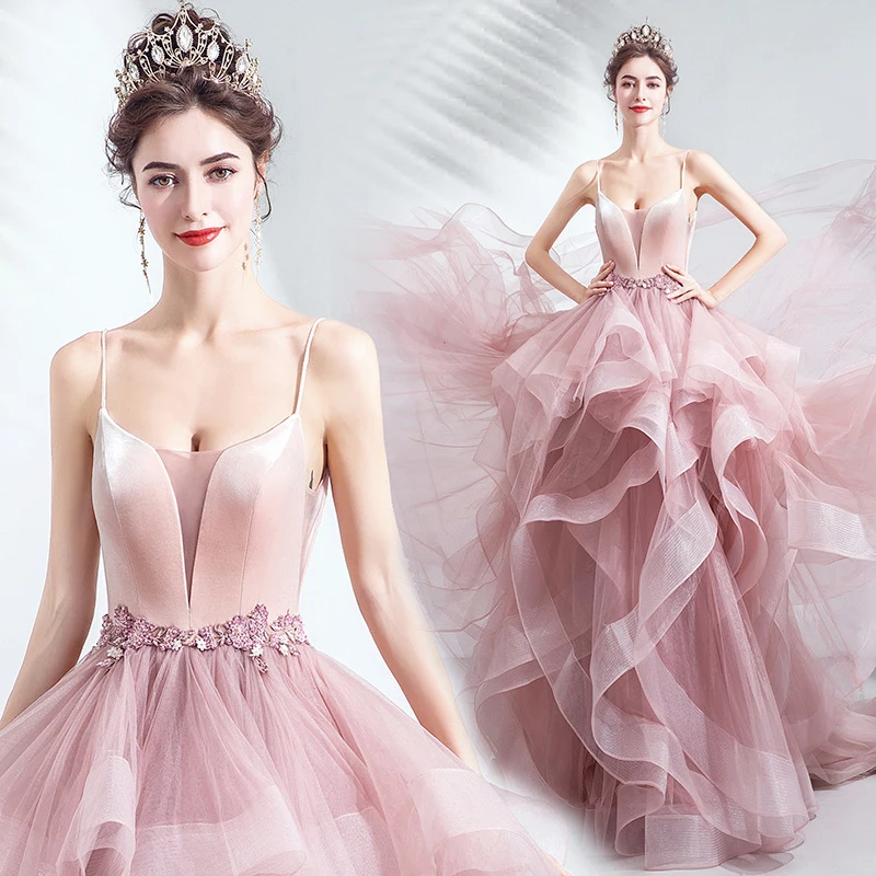 

2023 Pink A-Line Formal Gowns Tulle Spaghetti Strap Tiered Deep V-Neck Evening Dress Sparkly Prom Dresses with Court Train