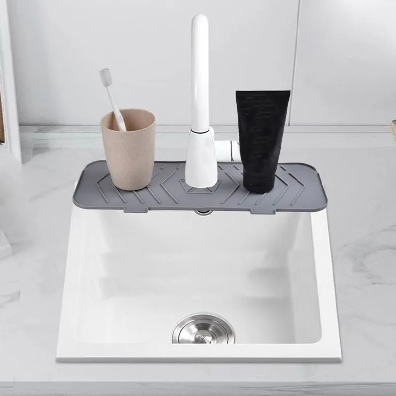 Silicone Faucet Absorbent Mat Sink Splash Guard Drain Pad Water Splash Catcher Mats Sink Countertop Protector Kitchen Tools