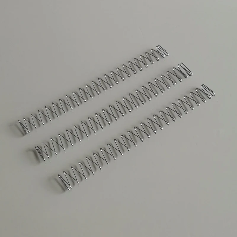 Square%20Flat%20Spring%200.8mm%20Wire%20Manganese%20Steel%20Base%20Pad%20Compression%20Spring%20Factory%20Custom%20-%20Image%205