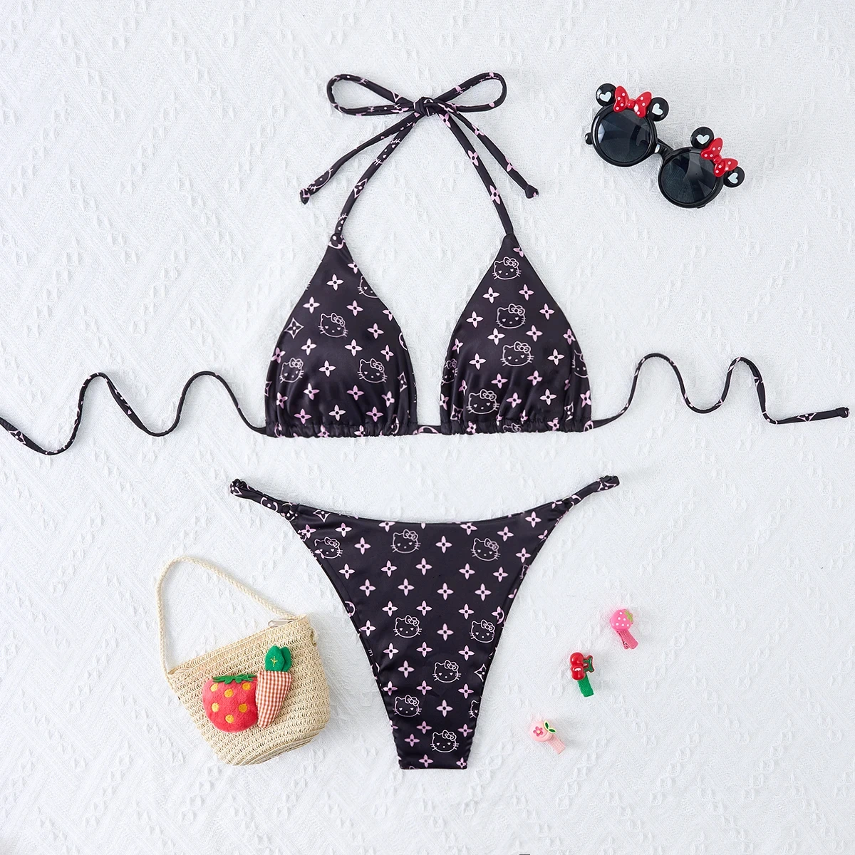 

2Pcs Hello Kitty Bikini Set Cute Cartoon Y2k Anime Swimsuit Summer Beach Strappy Panties 2024 Sanrio Sexy Bikini Kawaii Swimsuit