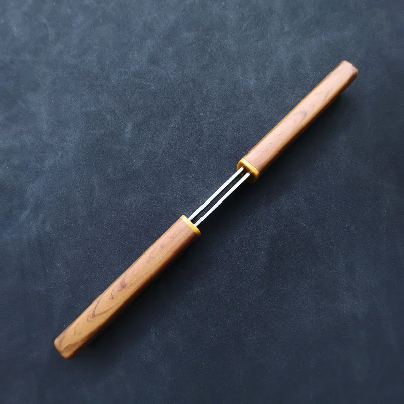 Slide image f39d7f79e3ab441d8c2e5a5206237e85