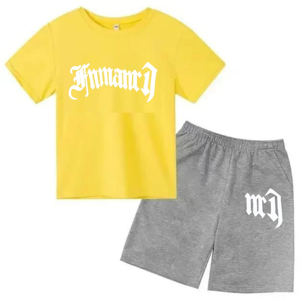 thumbnail image 1 of Ropa para niños con estampado de marca gótica, conjunto de camiseta y pantalones cortos de verano para adolescentes, 2 piezas, manga corta, moda informal para niños y niñas, 1 of 5