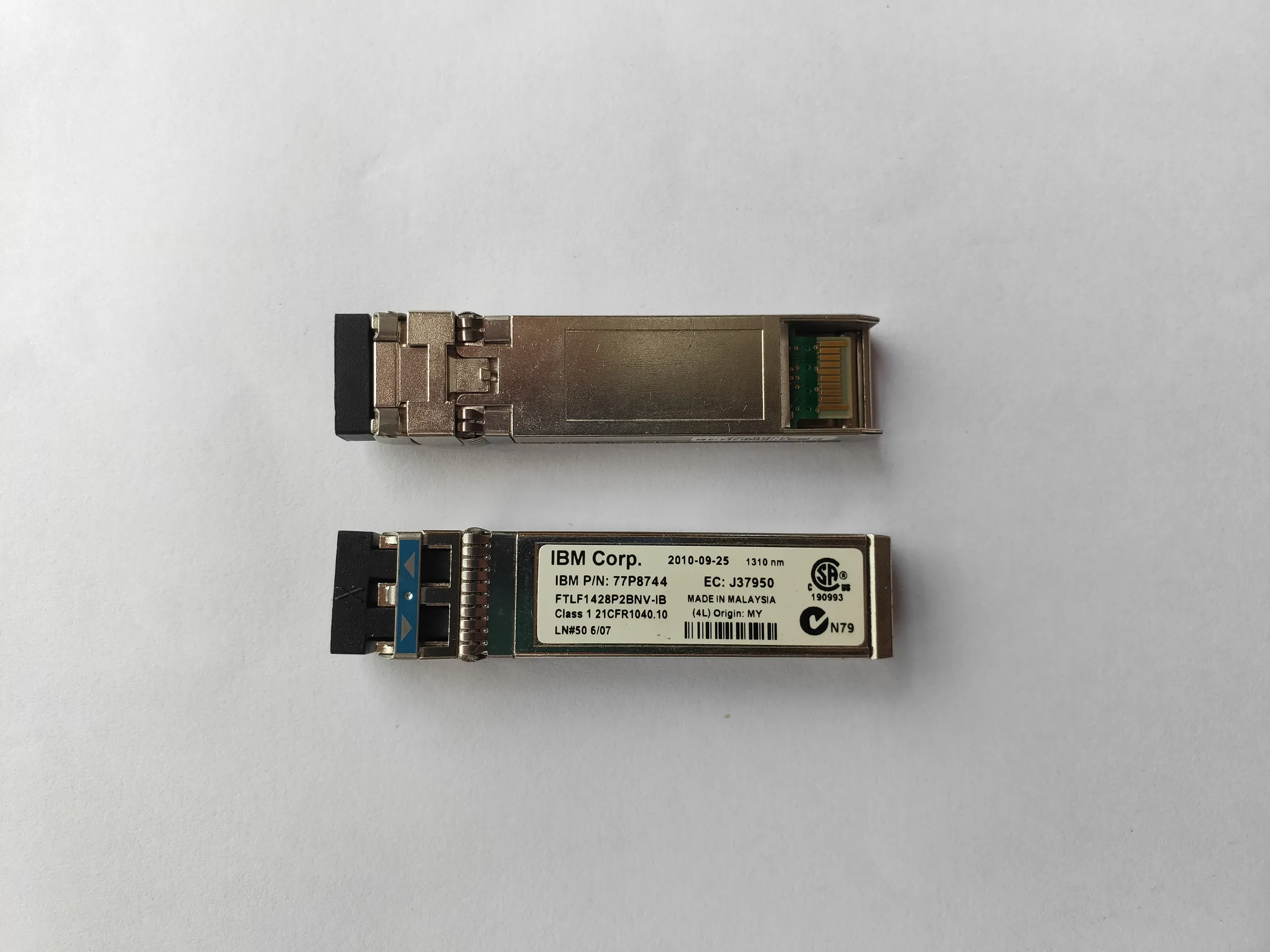 Module IB-M 8GB SFP Optical Fiber FTLF1428P2BNV-IB J37950 77P8744 1310NM 8G 10KM/I-BM Sfp Fiber Switch Transceiver