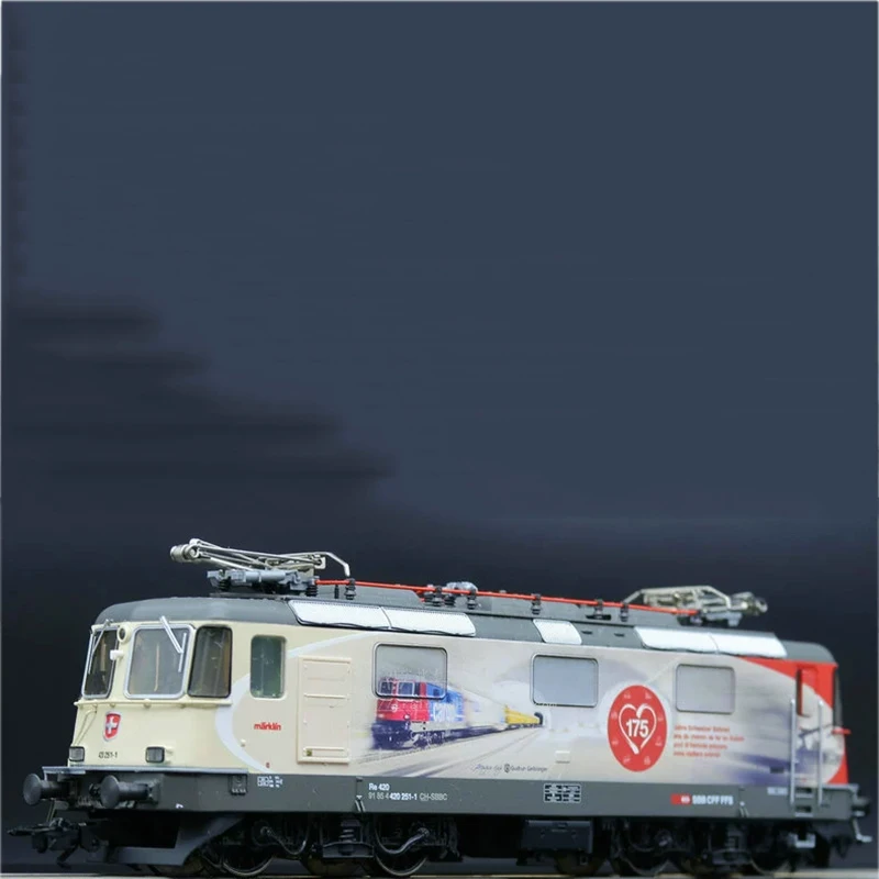 TRIX Train Model 1/87 25875 RE420 Swiss Face SBB Modern Digital Sound Effect Electric Train Model