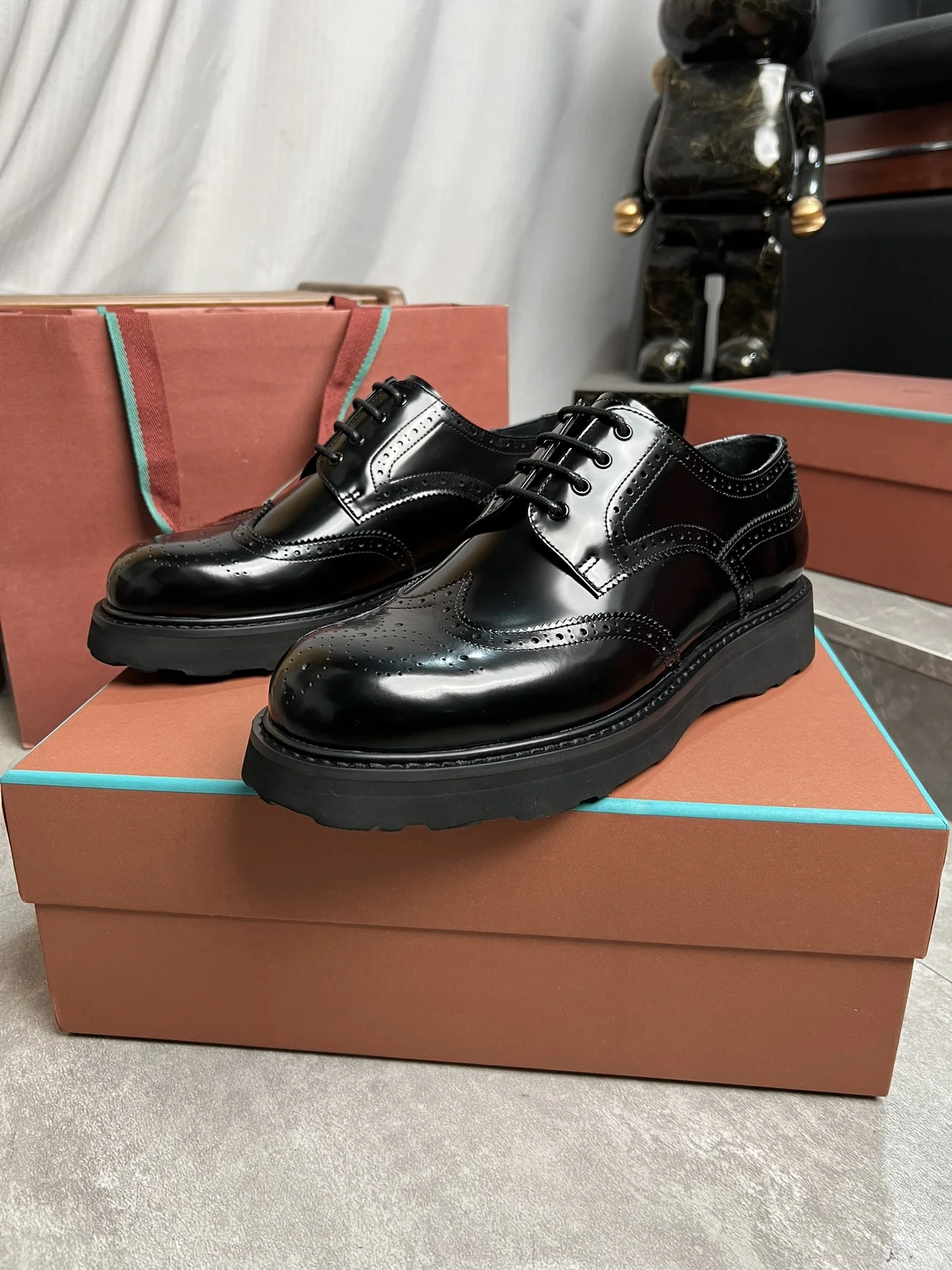

ALMAQI 2024 New Classic Business Leather Shoes Autumn Lightweight Foam Sole Cowhide Lining Italy Men's Shoes Top quality light