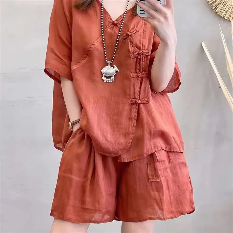 2025 Spring/Summer Set New Artistic Retro Handmade Pan Button Cotton and Hemp Top+Shorts Two Piece Set V-neck Short Sleeve Shirt