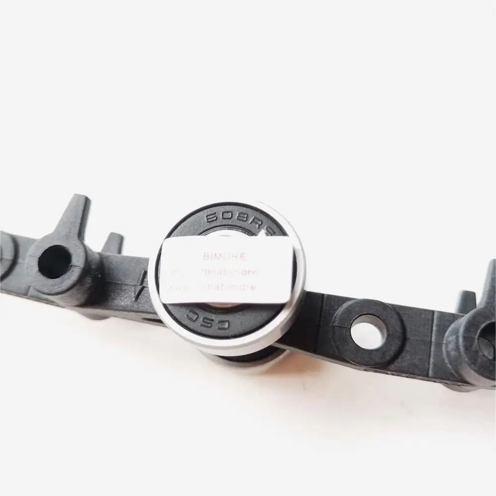 Escalator Newel Chain ID 50664870 PA6.6-30G Escalator Parts Black Double Fork 17 Pairs Bearing 608RS Hnadrail Chain