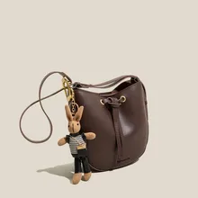 

Withered Ins Blogger Fashion Casual Messenger Bag French minority Single Shoulder Bag Cute Bear Fashion versatile women's bag