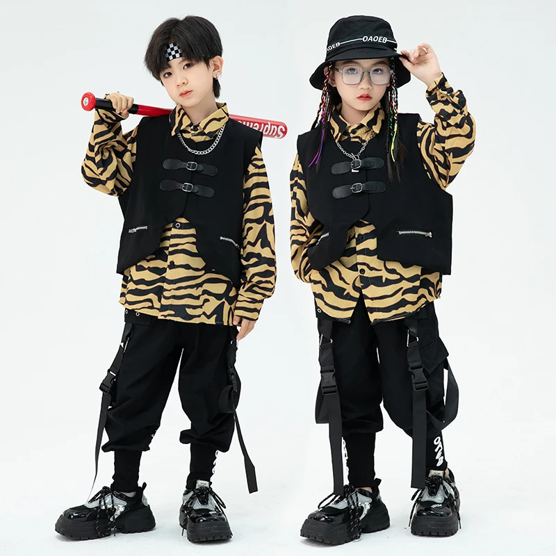 

Modern Hip Hop Dance Clothes For Teenagers Kids Black Vest Cargo Pants Long Sleeves Street Dance Suit Girls Boys Costume BL9304