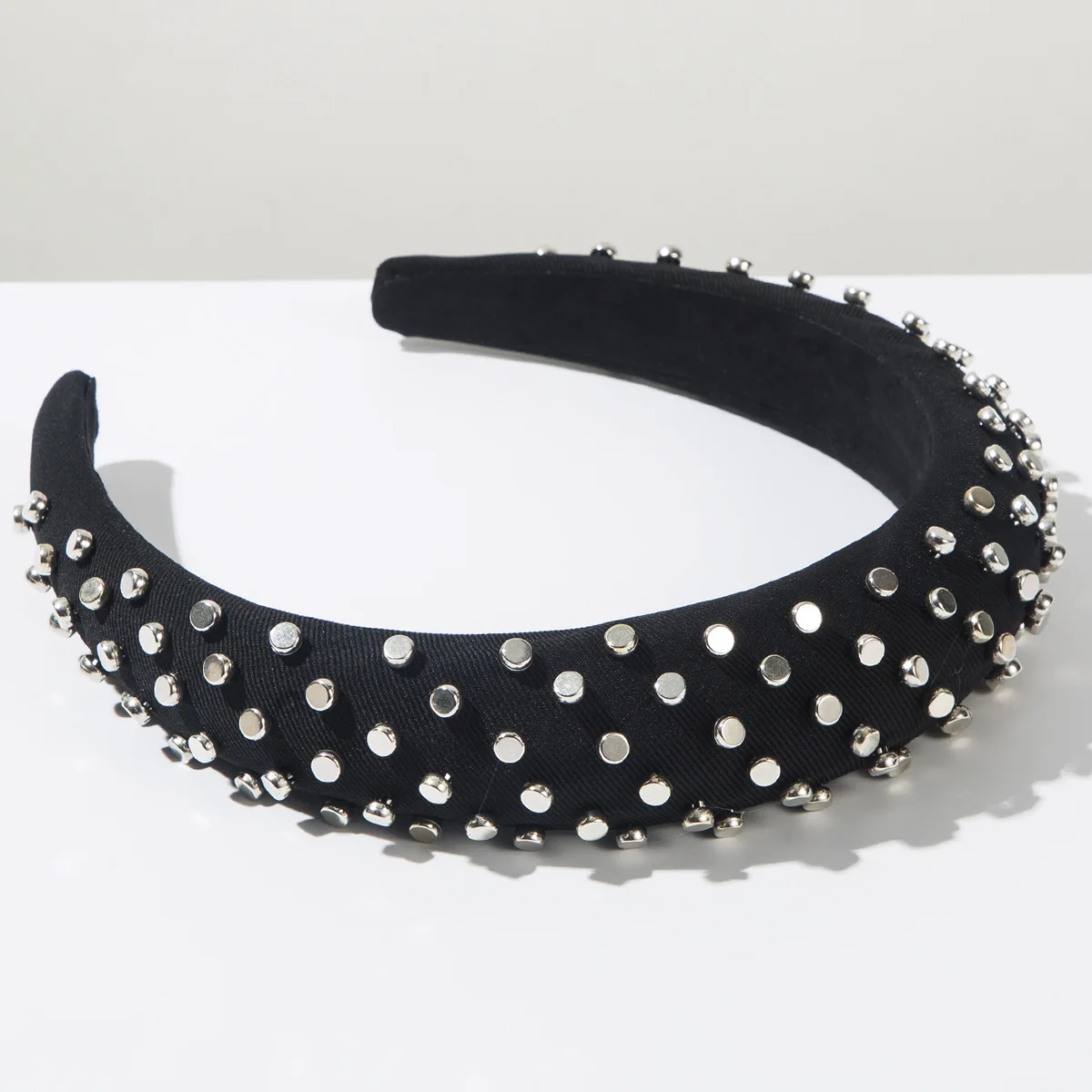Sweet Cool Style High Crown Sponge Headband Korean Ins Wide Rivet Hair Hoop Fashion Versatile Female Hair Accessories