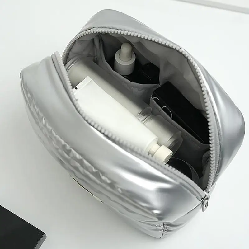 Fashion Large Capacity Makeup Bag Travel Organizer Portable Cosmetic Bag Multifunctional Storage Square Zipper Washbag
