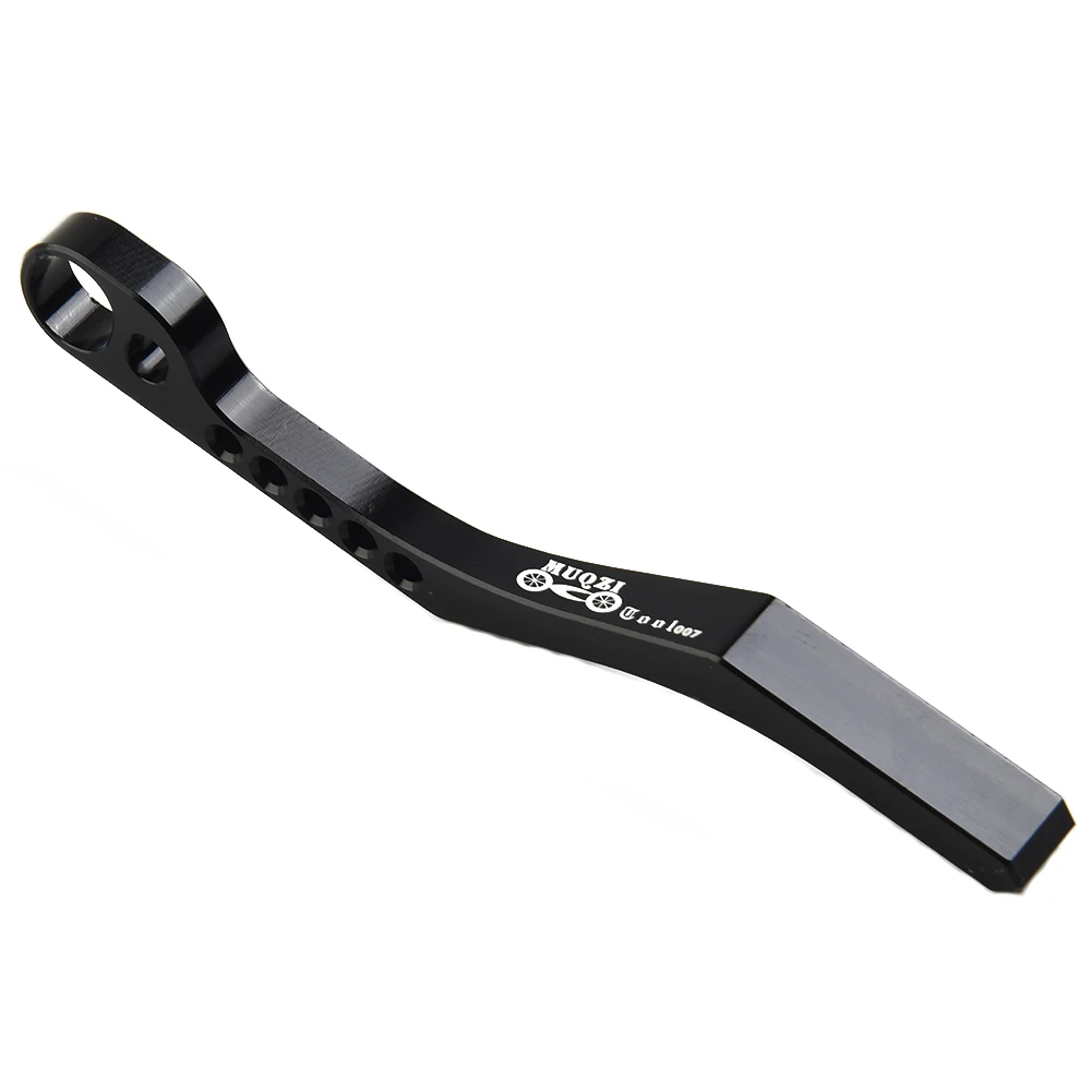 

1pc Chain Guide 105x13.5x9.5mm Cycling Accessories Aluminum Alloy+Stainless Steel Road Bike Anti-drop Chain Device