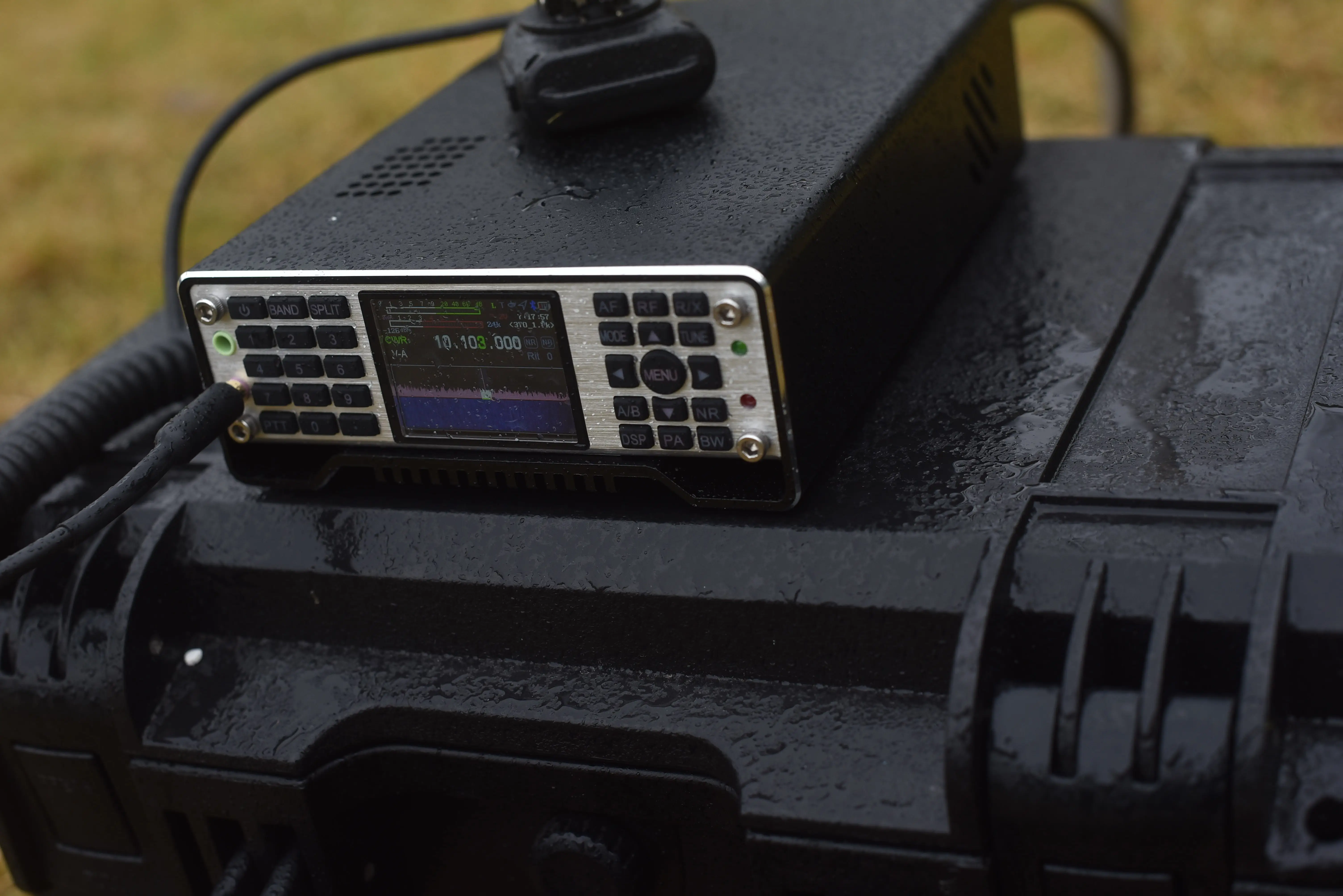 Q900 300khz-1.6ghz Sdr Radio Bluetooth Sdr Transceiver Full Mode Sdr  Nouveau