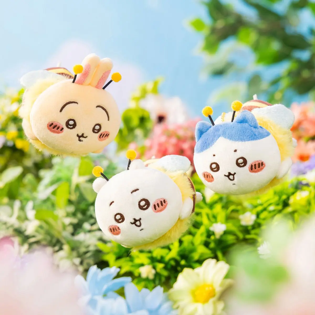

Cute Chiikawa Plush Doll Anime Cartoon Hachiware Usage Bee Cosplay Girl Kawaii Bag Pendant Doll Figure Children's Halloween Gift