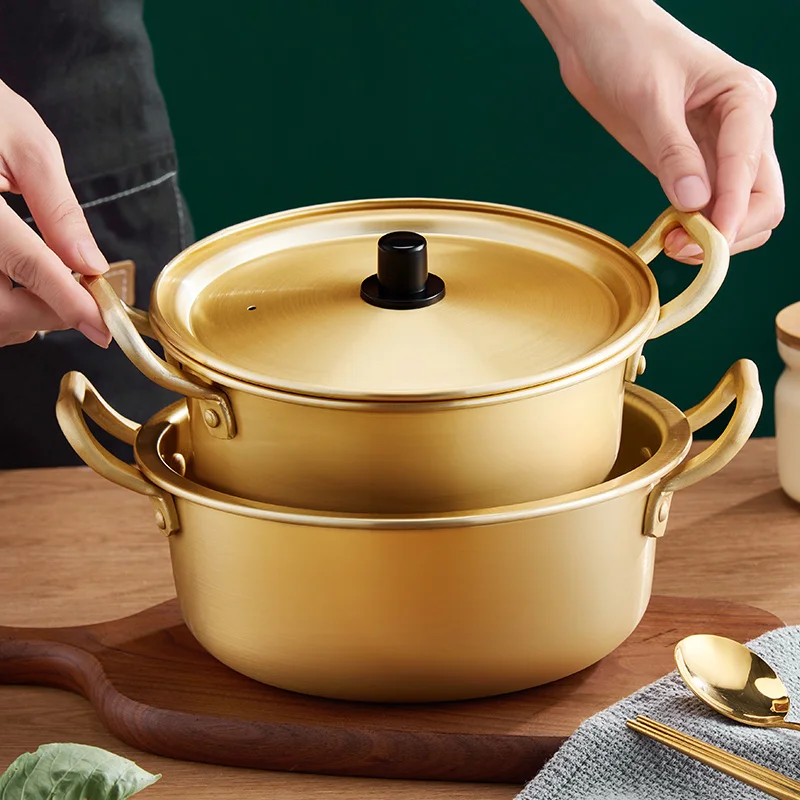 https://ae01.alicdn.com/kf/Sd799d7d280844431aea83a5d6a6cab3aG/GIANXI-Korean-Ramen-Noodle-Cooker-Hot-Cooking-Instant-Aluminumstock-Soup-Shabu-Stew-Lid-Ramyun-Cookware-Japanese.jpg