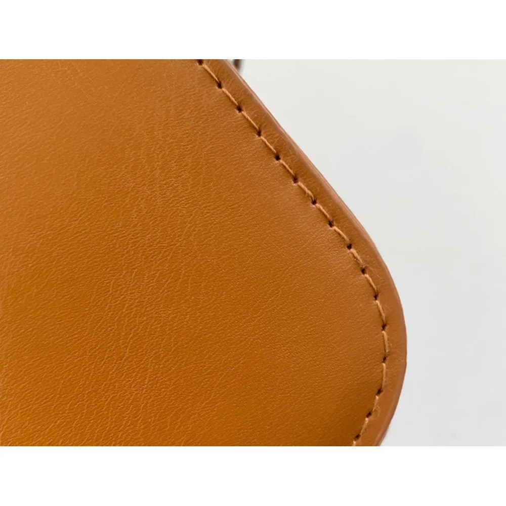 Bolso de hombro de color liso con diseño de axila coreana, sencillo y moderno, con diseño diagonal, para mujer, novedad de verano de 2024_voghion.com