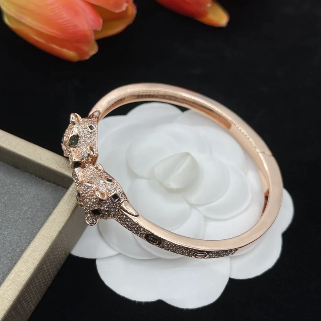 European and American Fashion Set Zircon Leopard Bracelet