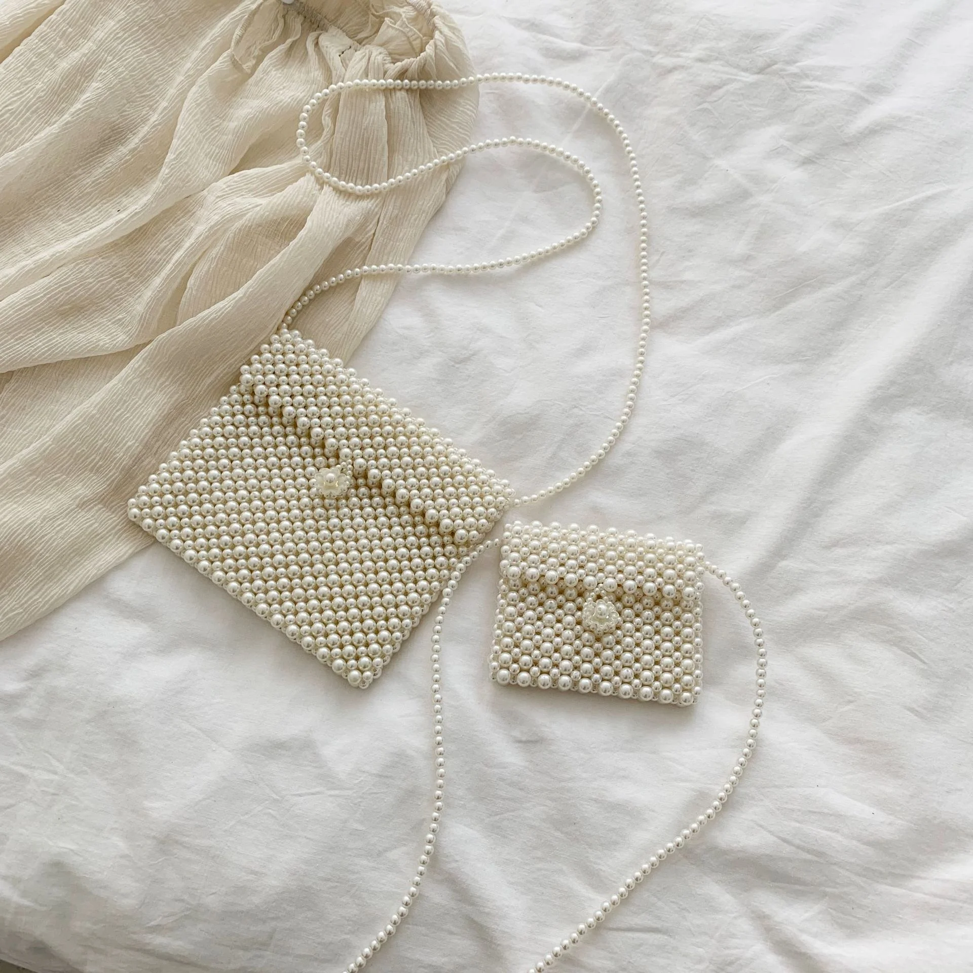 Mini Pearl Bag Handmade Vintage EVA Beaded Fashion Banquet Party Shoulder Bag Female 2019 Wedding Bags Luxury Women's Coin Purse coach wristlet