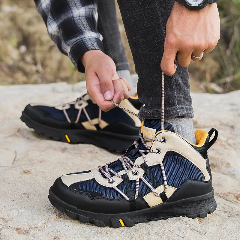 

Men's Casual 2022 New All-match Outdoor Student Youth Men's Boots Fashion Outdoor Climbing Men's Shoes To Increase Comfort