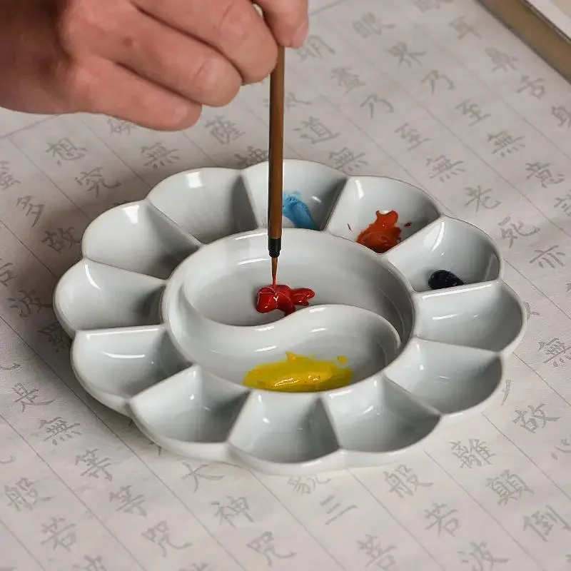 Watercolor Palette Ceramic Oil Paint Palette Round Plum Shape White Porcelain for Gouache Tray Art Students Supplies