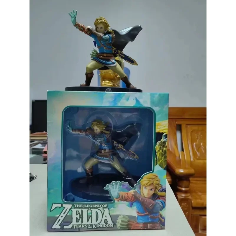 

Legend of Zelda Game Action Figures 14cm Link Battle Scene Anime Figure Pvc Model Ornament Toy Gift Free Shipping