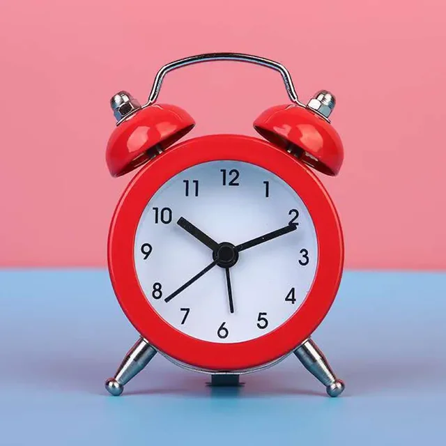 Twin Bell Loud Alarm Clock Metal Frame 3D Dial Battery Operate Desk Table Alarm Clock For Home And Office 2