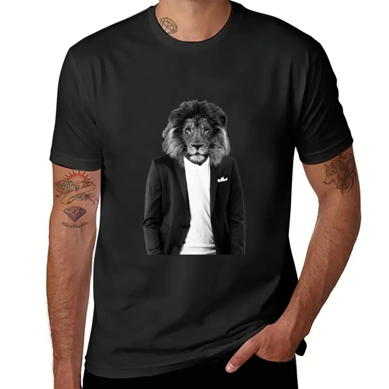 

Lion in a hipster suit T-Shirt vintage oversizeds heavyweight t shirts for men