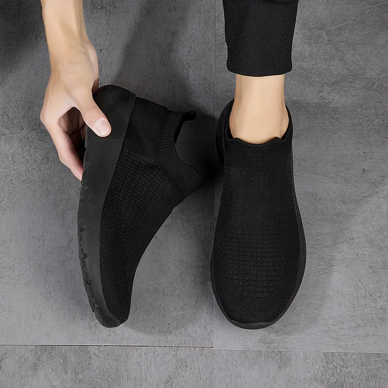 Low Top Sports Shoes Couples Walking Sports Shoes Flat Shoes, Casual Sports Shoes Men's and Women's Vulcanized Shoes Large Size