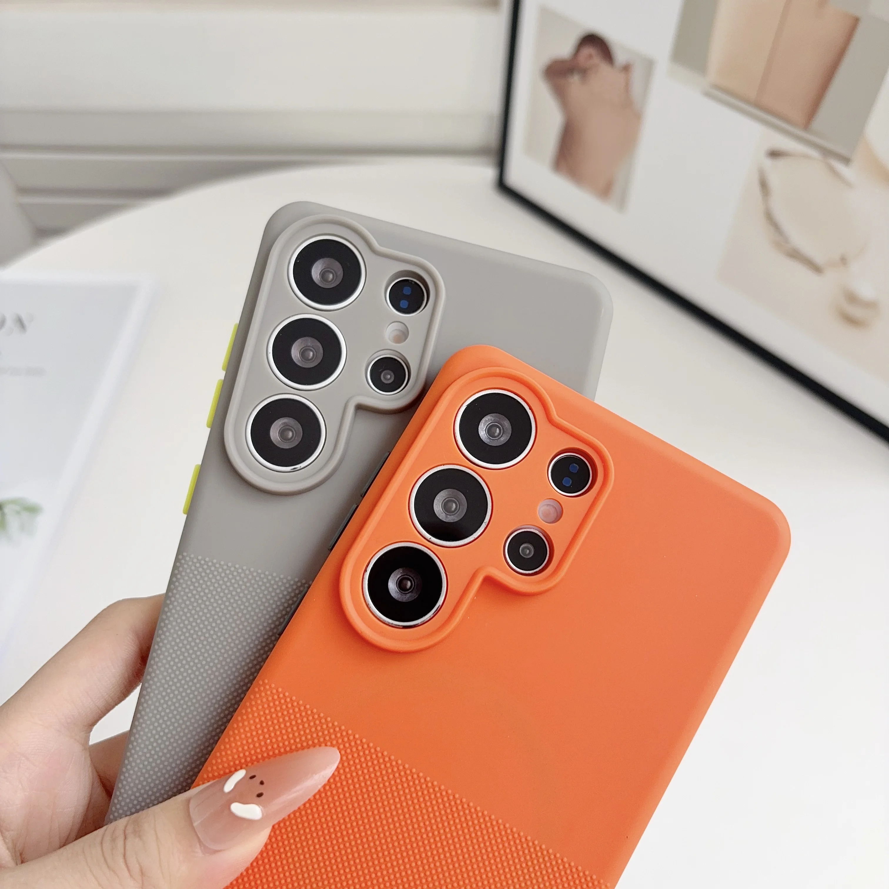 Luxury Geometric Dot Matrix Magnetic Nonslip Wireless Charging Case