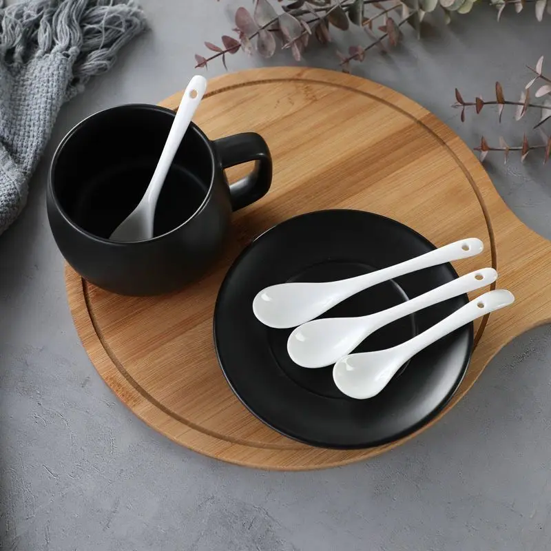 

5PCS White Ceramic Long Handle Tea Spoons Espresso Yogurt Sauce Desserts Ice Cream Coffee Spoons Teaspoons Dishwasher Safe