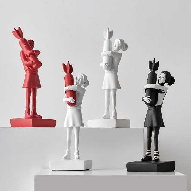 Banksy – Statue en résine pour fille, bombe à câliner, Sculpture, décoration de la maison, bombe de paix, accessoires pour fille, décor de salon, nouvelle collection 2