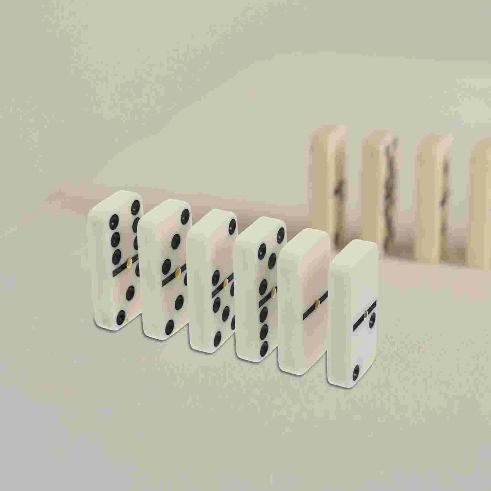 Craquez pour ce jeu de Domino en bois à votre enfant !